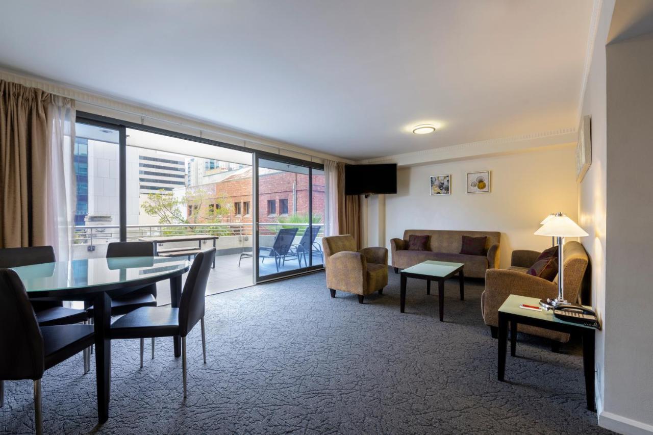 Hotel Grand Chancellor أدليد المظهر الخارجي الصورة