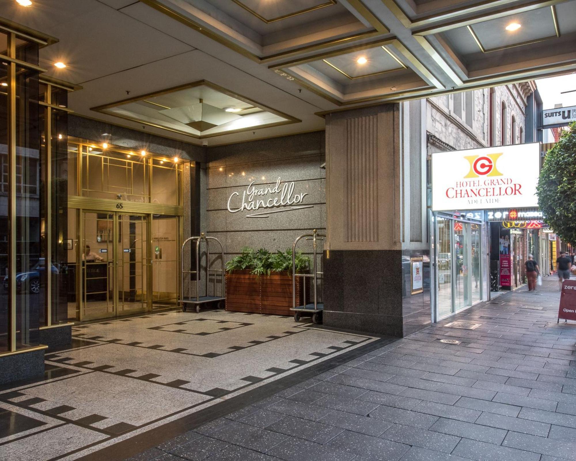Hotel Grand Chancellor أدليد المظهر الخارجي الصورة